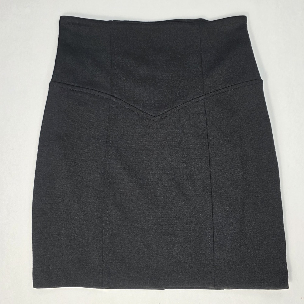 GUESS Gothic Black Lace-up Corset Back Pencil Mini Skirt Side Zip Closure Small - Picture 4 of 10